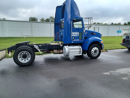 J&M mobile detailing and pressure washing and roof cleaning en Wilkesboro