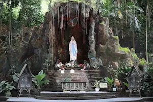GMSS Gua Maria Sendang Sriningsih (Saint Mary's Grotto - Sriningsih) image
