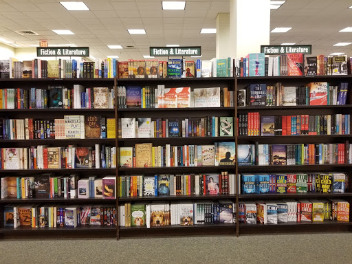 Book Store «Barnes & Noble», reviews and photos, 131 Colonie Center #355, Albany, NY 12205, USA