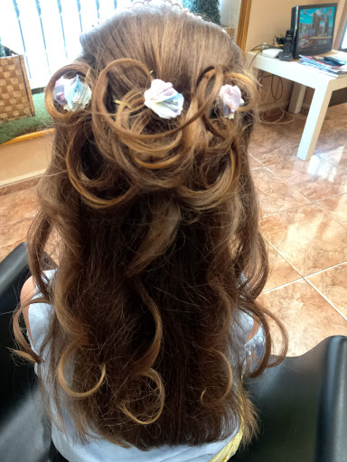 Valtierra Hair Salón en Santa Olalla, Toledo