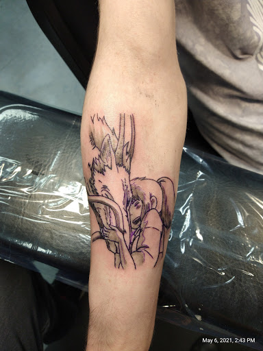 Explore leg flower tattoo ideas, creative tattoo ideas in Colonial Heights, available at Connellys Tattooing