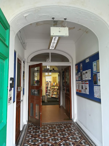 South Lambeth Library - Shop