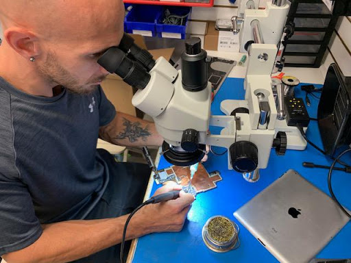 Mobile Phone Repair Shop «CPR Cell Phone Repair Flower Mound», reviews and photos, 6101 Long Prairie Rd #704, Flower Mound, TX 75028, USA