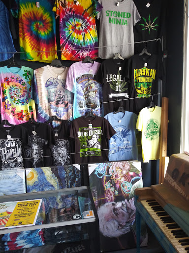 Tobacco Shop «Whatever Shop», reviews and photos, 2027 Madison Ave, Memphis, TN 38104, USA