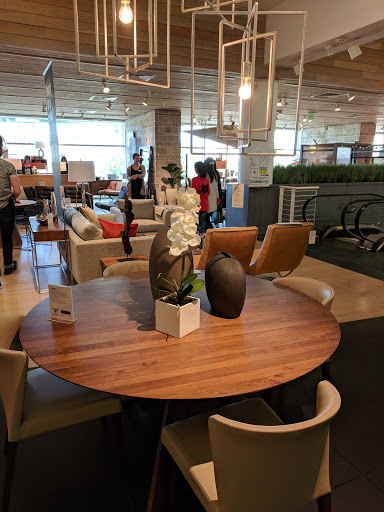 Furniture Store «Crate and Barrel», reviews and photos, 555 Bellevue Way NE, Bellevue, WA 98004, USA