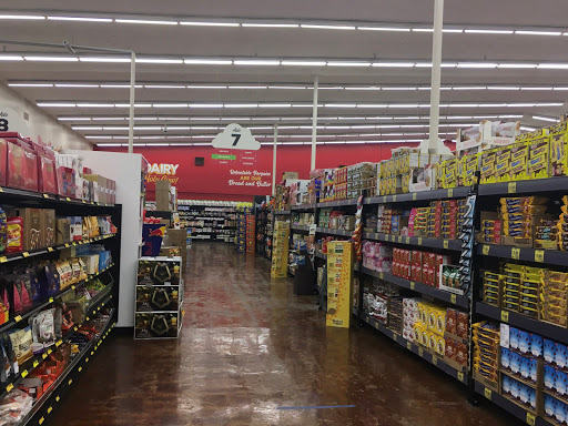 Grocery Store «Grocery Outlet Bargain Market», reviews and photos, 1535 S Novato Blvd, Novato, CA 94947, USA