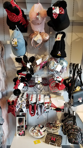Fashion Accessories Store «Charming Charlie», reviews and photos, 5267 Buckeystown Pike, Frederick, MD 21704, USA