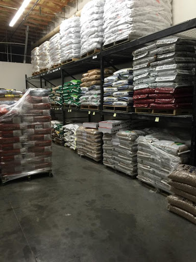 Animal Feed Store «V&V Tack and Feed», reviews and photos, 3642 N Rancho Dr #101, Las Vegas, NV 89130, USA