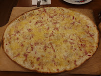 Tarte flambée du Restaurant de spécialités alsaciennes Fischerstub à Schiltigheim - n°10