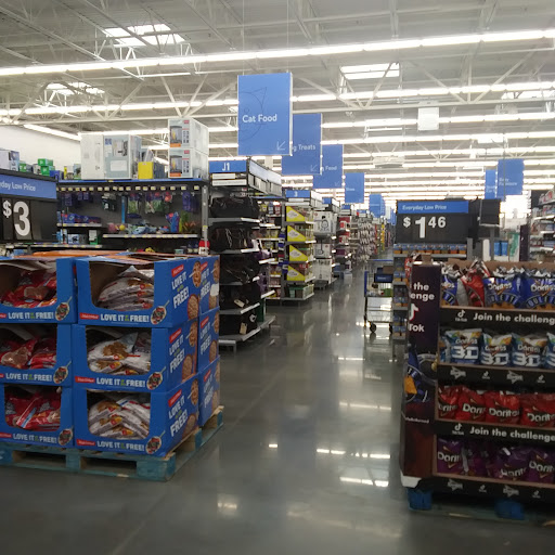 Discount Store «Walmart», reviews and photos, 844 Cleveland Ave, East Point, GA 30344, USA