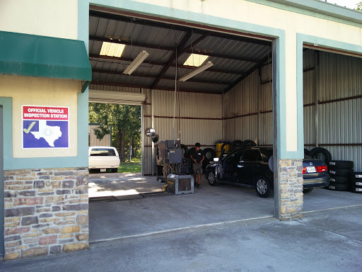 Tire Shop «Tire Plus», reviews and photos, 16742 Sprawling Oaks Dr, Conroe, TX 77385, USA