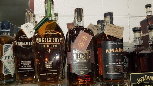 Liquor Store «Camp Creek World Of Beverages», reviews and photos, 3780 Princeton Lakes Pkwy, Atlanta, GA 30344, USA