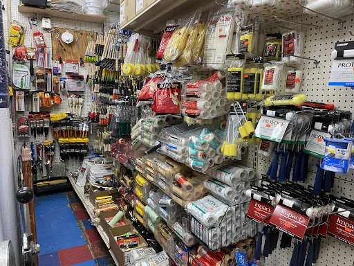 Hardware Store «Florama Hardware», reviews and photos, 98 Graham Ave, Brooklyn, NY 11206, USA