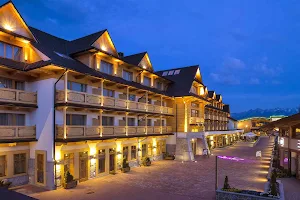 Hotel Bania **** Thermal & Ski image