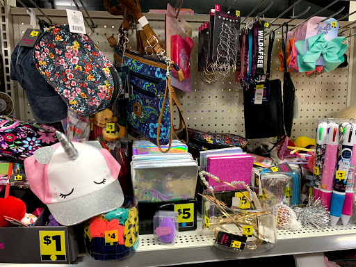 Home Goods Store «Dollar General», reviews and photos, 2140 Oregon St, Port Orford, OR 97465, USA