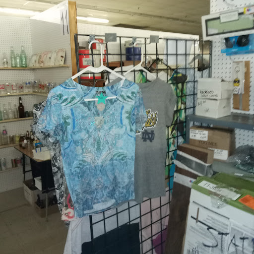 Flea Market «Traderbakers Flea Market», reviews and photos, 2080 Burton Ln, Martinsville, IN 46151, USA