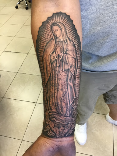 Explore portrait tattoo ideas, creative tattoo ideas in Bakersfield, available at Art Studio