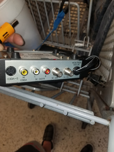 Donations Center «Goodwill», reviews and photos