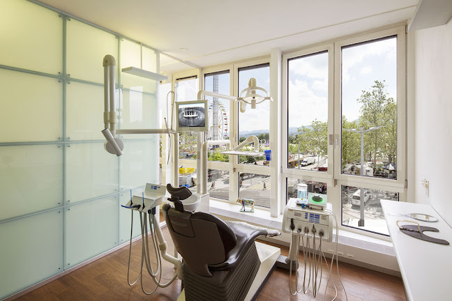 Rezensionen über Zahnärztegemeinschaft am Bellevue in Zürich - Zahnarzt