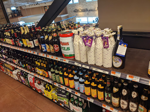 Grocery Store «DeCicco & Sons», reviews and photos, 17 Maple Ave, Armonk, NY 10504, USA