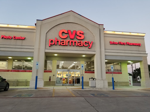 CVS, 112 Main St, Kerrville, TX 78028, USA, 
