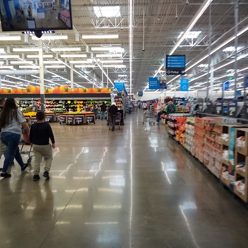 Department Store «Walmart Supercenter», reviews and photos, 2200 Brookmeade Dr, Columbia, TN 38401, USA