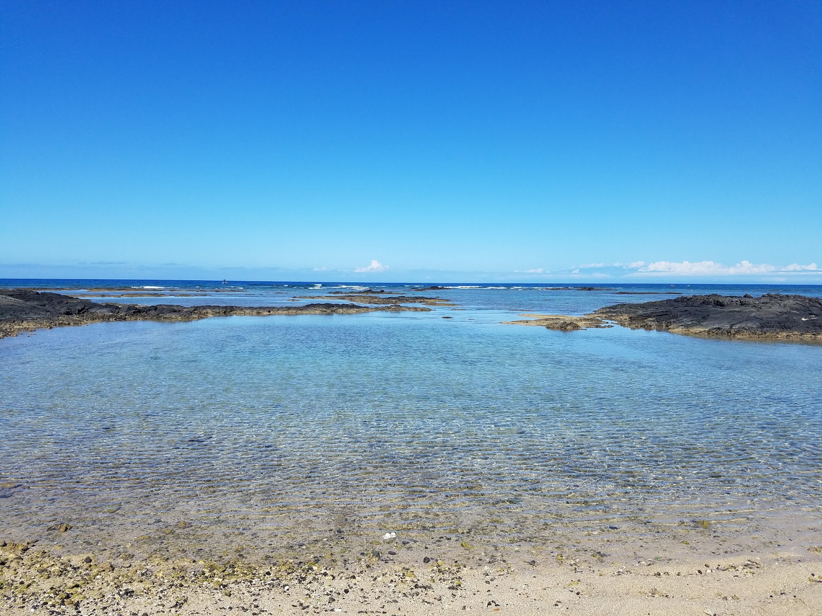 Foto von Mauna Lani Beach mit beiger sand Oberfläche
