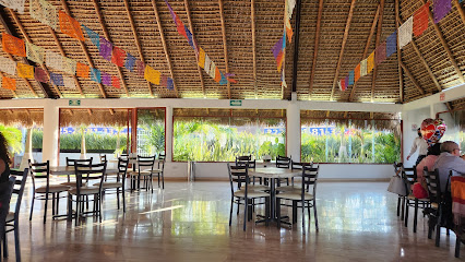 La Barca Restaurante - Carretera Federal Libramiento Norte No. 7, 74210 Atlixco, Pue., Mexico