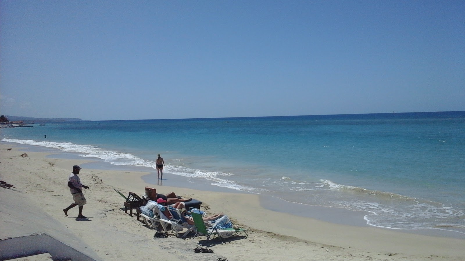 Zdjęcie Runaway Bay Beach obszar udogodnień