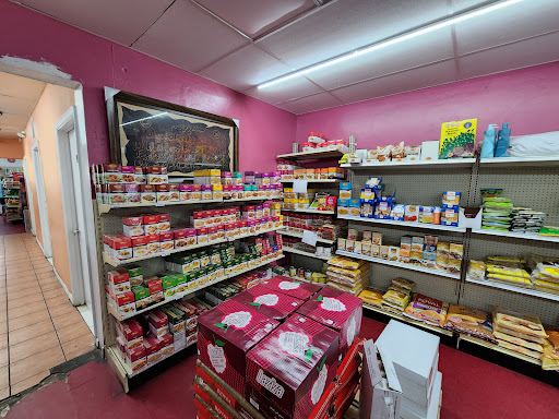 Grocery Store «Halal Meat & Grocery», reviews and photos, 2962 S Cleveland Ave, Fort Myers, FL 33901, USA