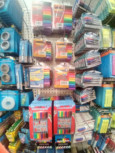 Dollar Store «Dollar Tree», reviews and photos, 406 N Main St, East Longmeadow, MA 01028, USA