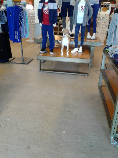 Clothing Store «Old Navy», reviews and photos, 3885 NE 163rd St, North Miami Beach, FL 33160, USA