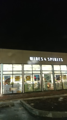 Liquor Store «Blanchards Wines & Spirits», reviews and photos, 418 Lagrange St, West Roxbury, MA 02132, USA