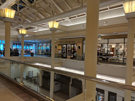 Furniture Store «Pottery Barn», reviews and photos, 75 Middlesex Turnpike #2001a, Burlington, MA 01803, USA