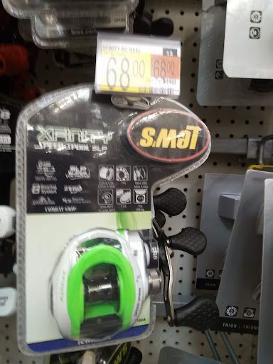 Department Store «Walmart Supercenter», reviews and photos, 555 W Genesee St, Lapeer, MI 48446, USA