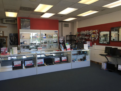 Computer Repair Service «Computer Discount», reviews and photos, 701 Conant St, Maumee, OH 43537, USA