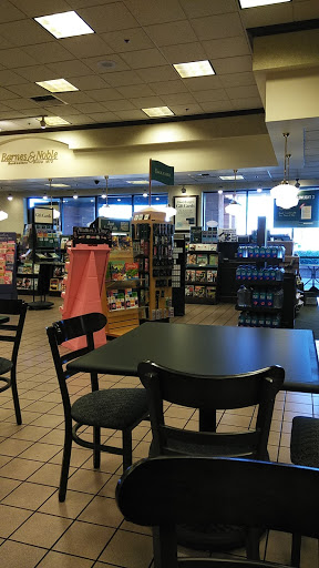Book Store «Barnes & Noble», reviews and photos, 567 N Stephanie St, Henderson, NV 89014, USA