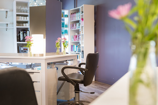 Hair Salon «Fringe / A Salon Inc», reviews and photos, 1437 N Milwaukee Ave, Chicago, IL 60622, USA