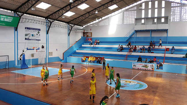 Opiniones de Estadio de la Liga Cantonal de Rumiñahui en Sangolqui - Campo de fútbol