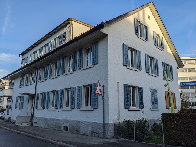 Stadt Zürich: Kinderhaus Schwamendingen - Zürich