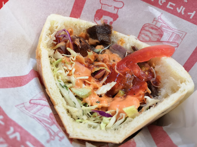 Comentarii opinii despre Mega Kebab 大須３号店 Halal ‎حلال ハラール