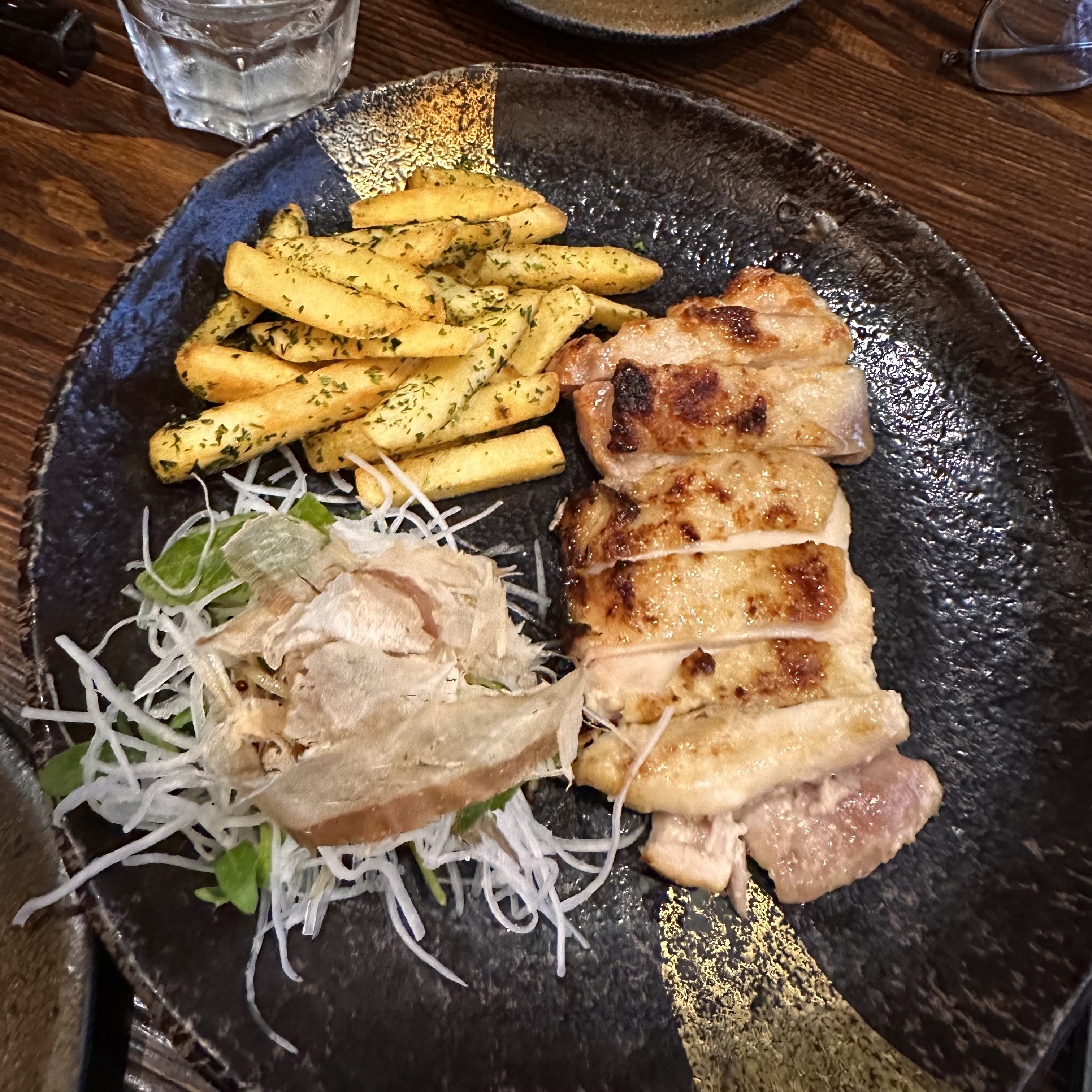 Photo n° 17 de l'avis de Kok.a fait le 20/05/2023 à 18:40