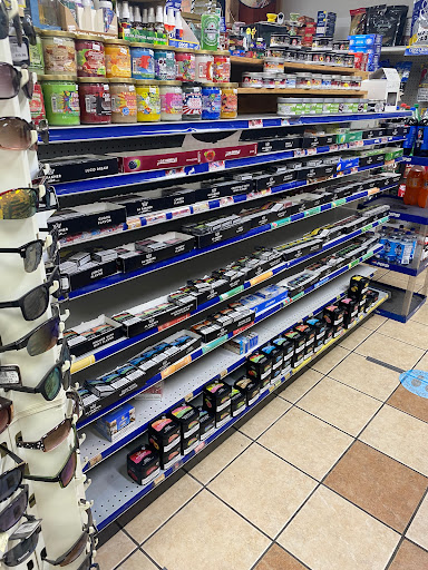 Tobacco Shop «USA Tobacco», reviews and photos, 4967 N High St, Columbus, OH 43214, USA