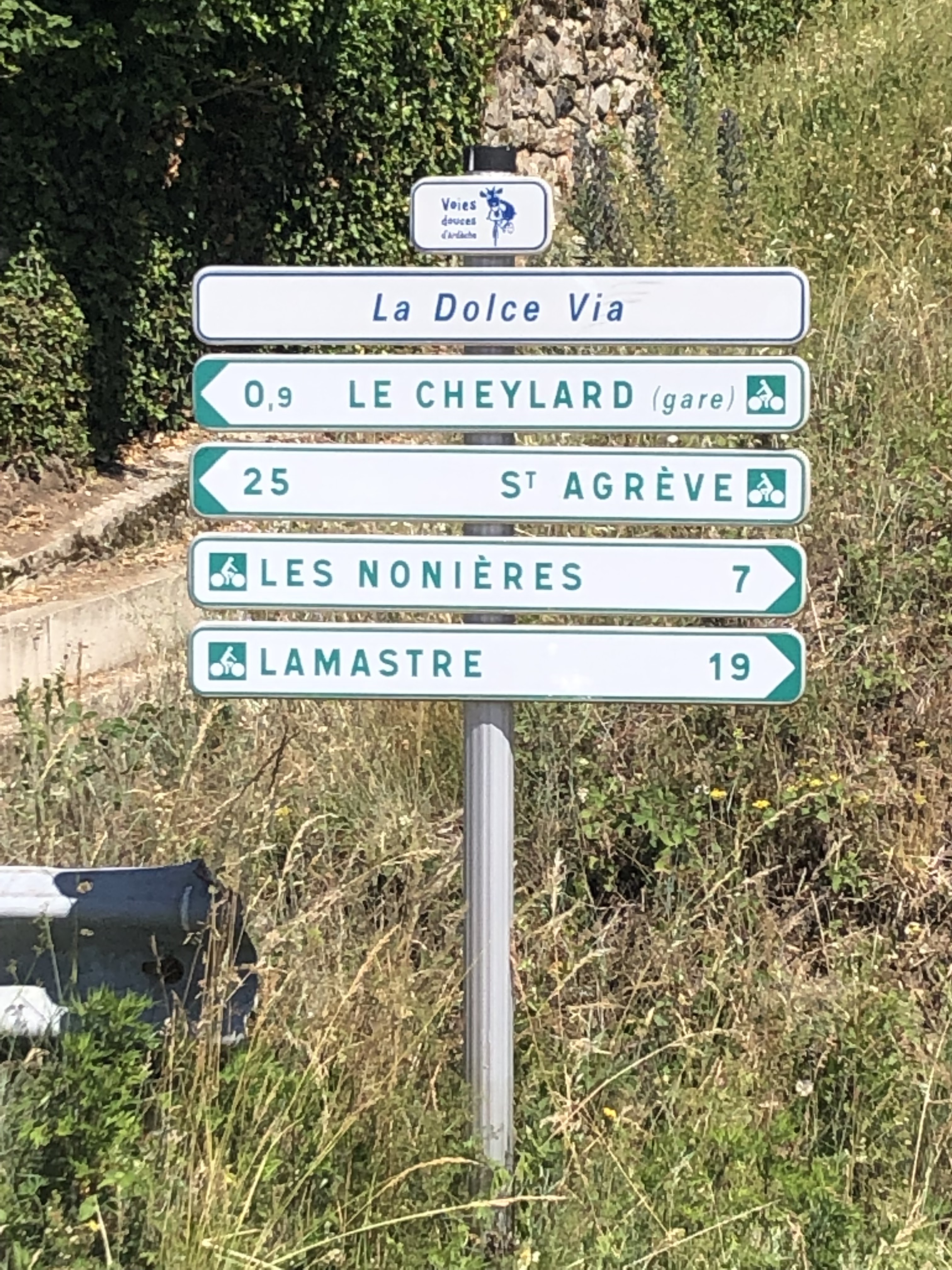 Photo n° 6 de l'avis de DENIS.E fait le 01/06/2022 à 18:59