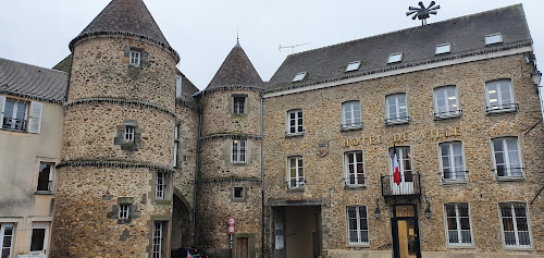 Mairie à Tournan-en-Brie