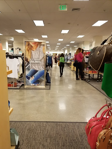 Department Store «Nordstrom Rack Beverly Connection», reviews and photos, 100 N La Cienega Blvd, Los Angeles, CA 90048, USA