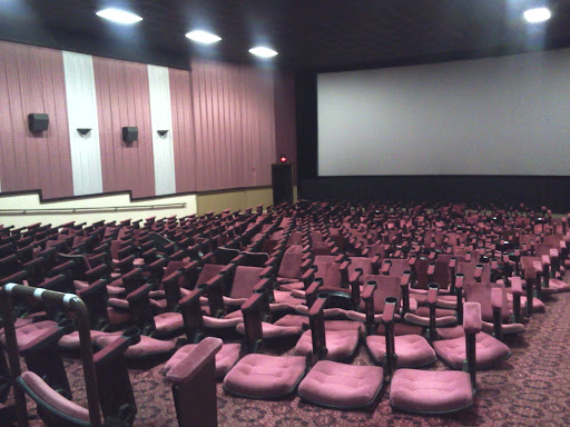 Movie Theater «AMC Springfield 11», reviews and photos, 3200 E Montclair St, Springfield, MO 65804, USA