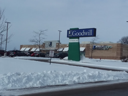 Thrift Store «Goodwill Store & Donation Center», reviews and photos, 130 Frances Ln, Beaver Dam, WI 53916, USA