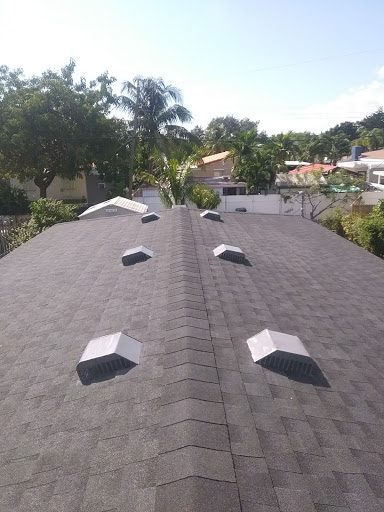 Roofing Contractor «Earl W. Johnston Roofing», reviews and photos, 5721 Dewey St, Hollywood, FL 33023, USA