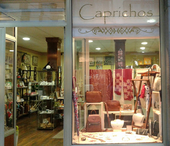 Caprichos - regalos, complementos y decoración